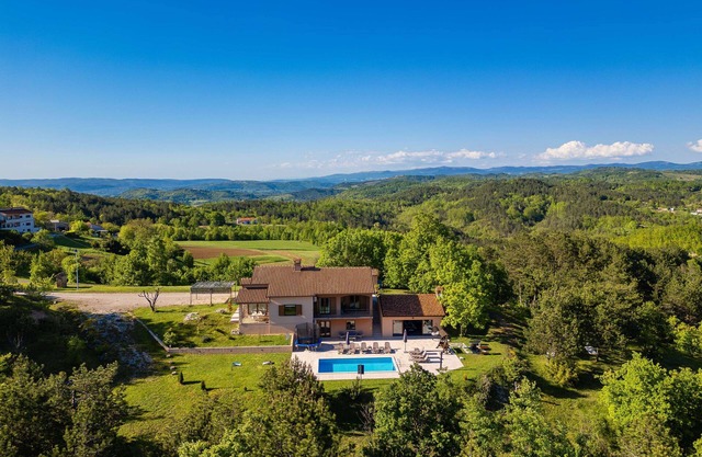 Villa Mirna (Istria - Pazin)