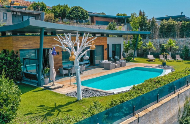 Villa Monaco Private Pool Large Garden