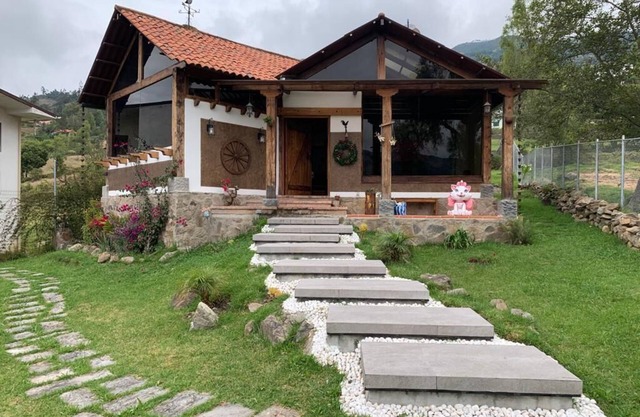 Villa Nathalie -Cheerful Rustic House