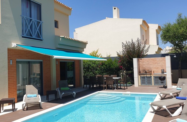 Villa Nicole with private pool