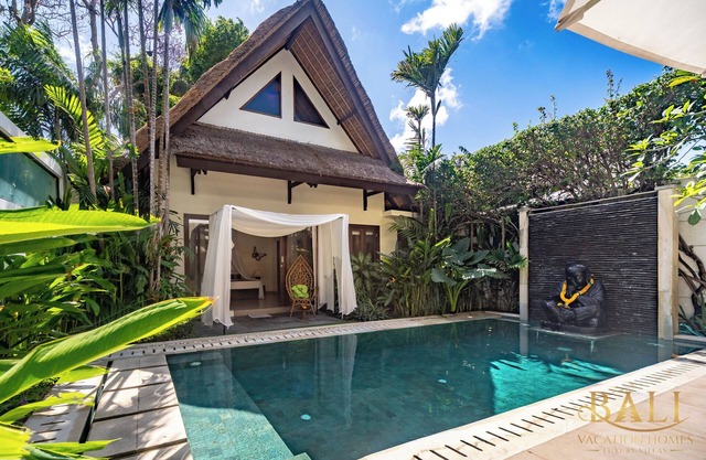 Villa Novaku, Bali - An escape from hectic life in central Seminyak!