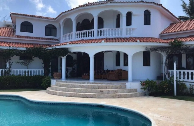 Villa Ocean View Larimar