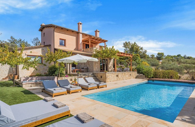 Villa Olivetta - Your Private Oasis