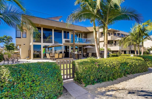 Villa on the Bay | 6BR MB Gem w/Spacious Yard