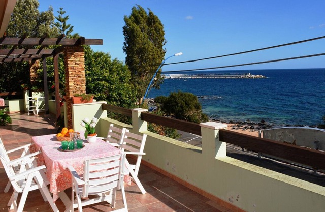 Villa Palmasera - Five Bedroom Villa, Sleeps 9