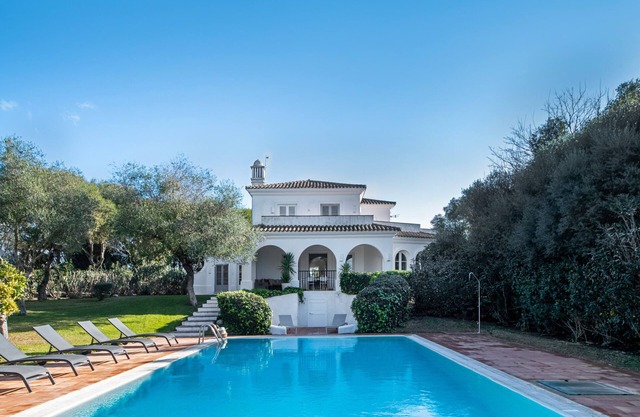 Villa 'Par' with Private Pool, Wi-Fi and Air Conditioning