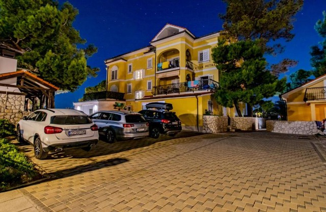 Villa Petrac - Palkom d.o.o.