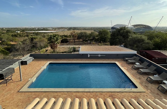 Villa Piscine vue Mer+campagne Internet BBQ Animaux Bienvenus, 12min. Aéroport