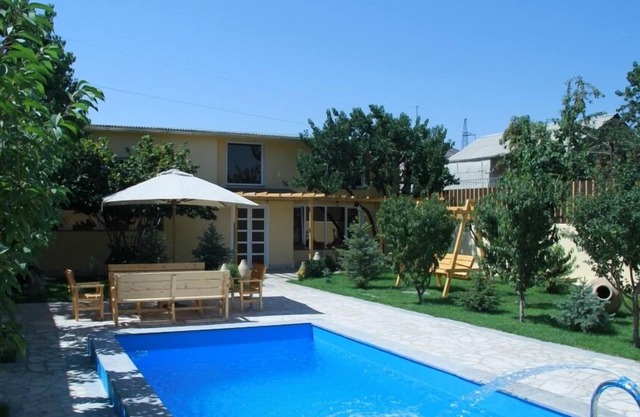 Villa Quattro - Villa with Open Pool and Eco Garden
