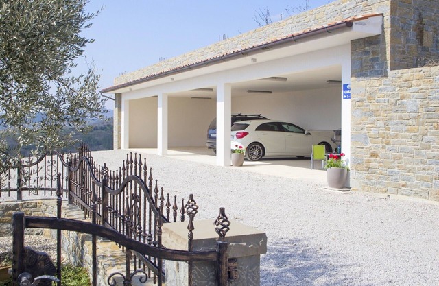 Villa Radmila, (14799), Paladini, hr