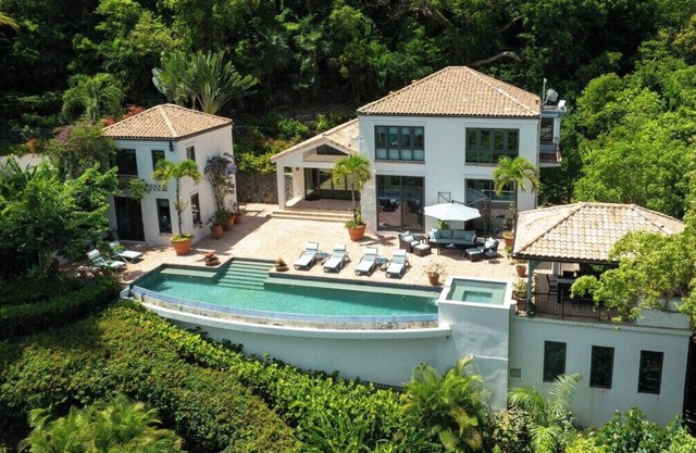 Villa Rivendell, Peter Bay Est. SolVillasUSVI