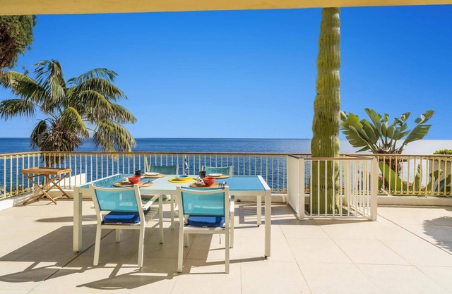 Villa Sea Shore by Villa Plus