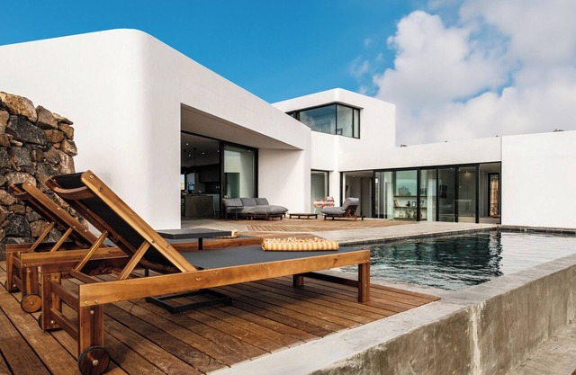 Villa Simone - 5 bedrooms - Heated swimming pool