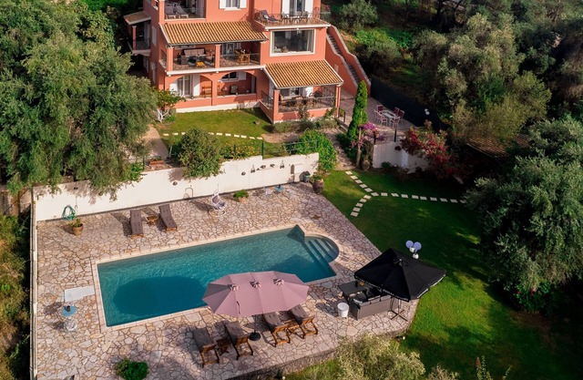 Villa Sissy sleeping up to 14 guests with large private pool - Prestige Villas