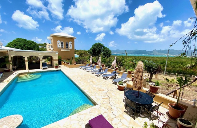 Villa Steel Magnolias.Former Villa of Oscar winner Olympia Dukakis!