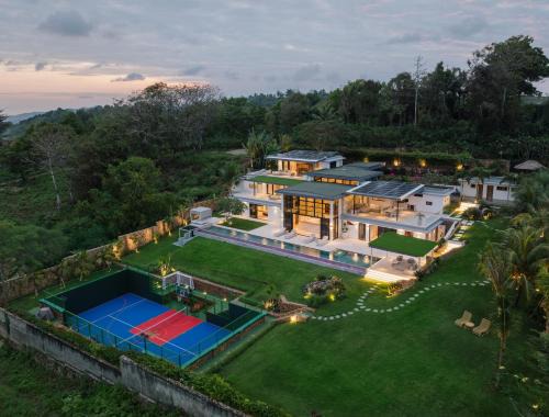Villa Sunrise - with Cook, Padel Court, Sauna & Icebath