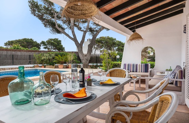 Villa Teresa 150 m Playa Cala Serena