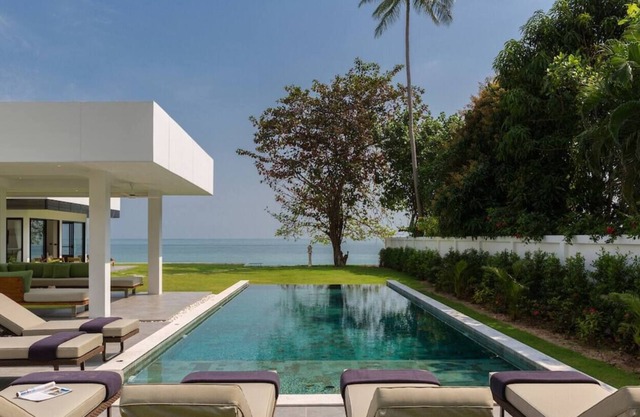 Villa Thansamaay - 4 bedrooms + 1 kids room beachfront villa