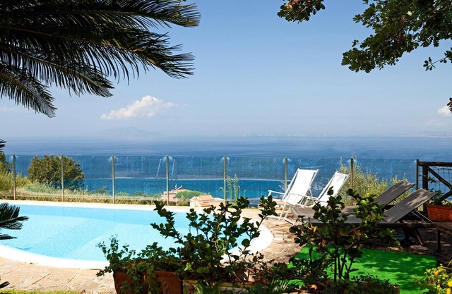 Villa The Stone on the Sea
