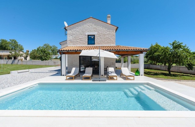 Villa Tonka - beautiful villa with private pool in Pula