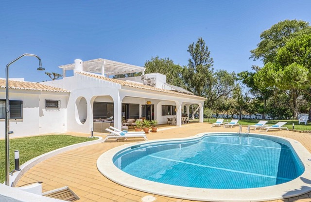 Villa Torrinha - Amazing villa for 10 with private pool!