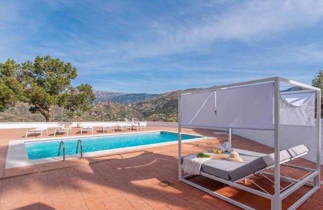 Villa Tres Flores Cómpeta by Ruralidays