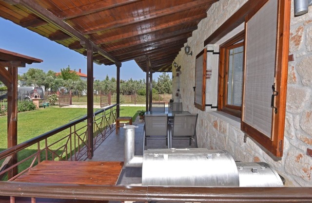 Villa Trifon by RentalsPro