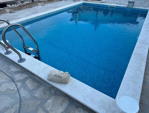 Villa Tunaj new Pool and BBQ