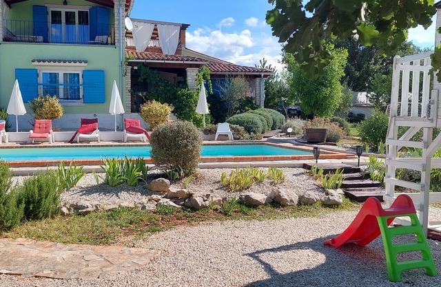 Villa Una Ira for 8 with private pool and beach volleyball