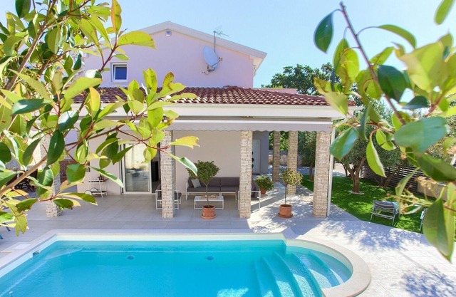 Villa Vale on Krk – Crovillas GmbH