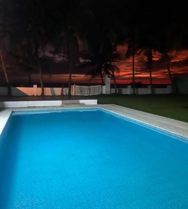 Villa Vallarta Costa del Sol El Salvador - Lujo, Privacidad y Playa