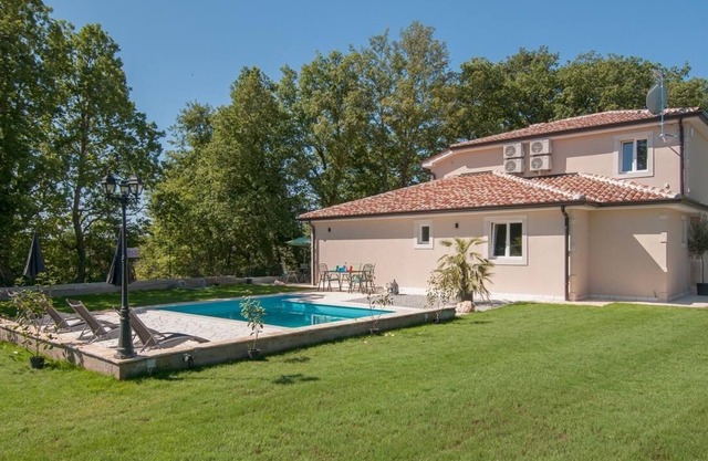 Villa White Rock in Kringa - Central located in Istria