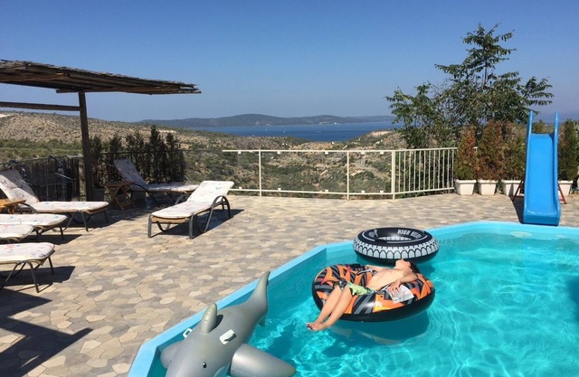 Villa with Pool and Stunning Sea View