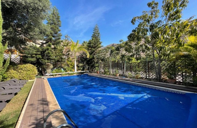 Villa with private pool and beautiful garden