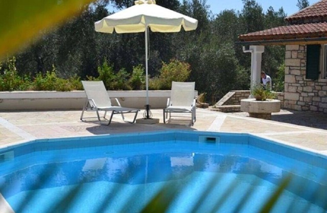 Villa with private pool in peaceful location-Villa Delfini