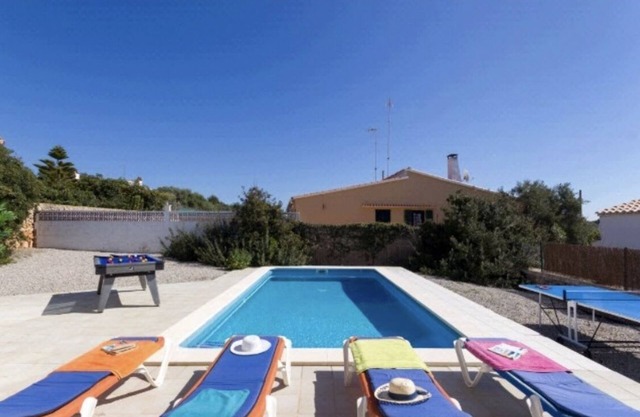 Villa with sea views and private pool