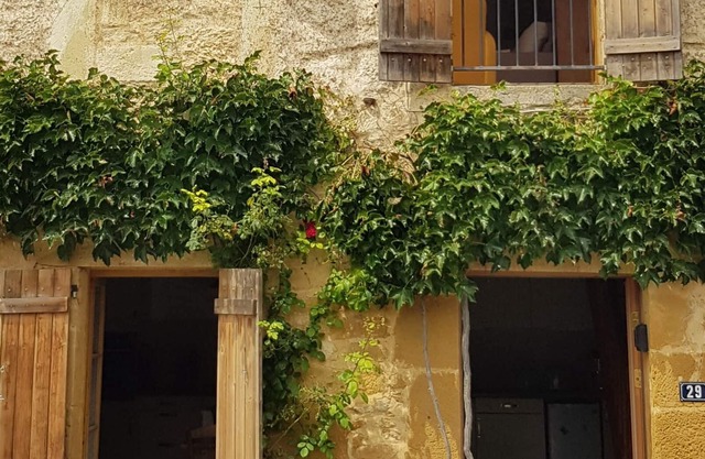 Village house, Ideal location 4 people