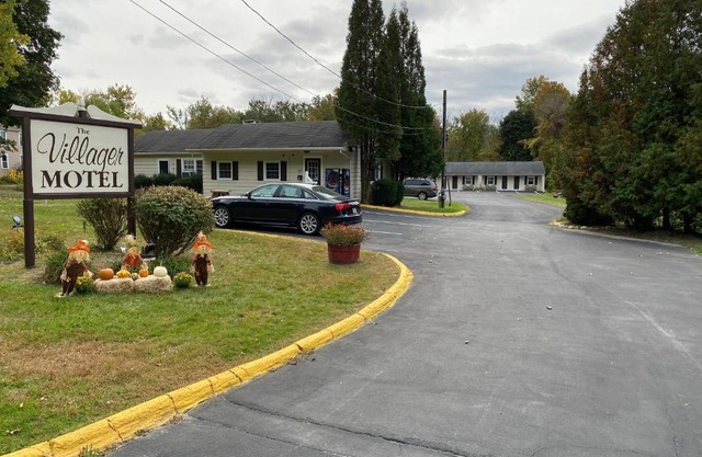 Villager Motel