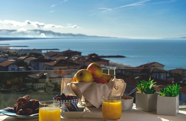 Vintage Hotel Tornese - Business & Events