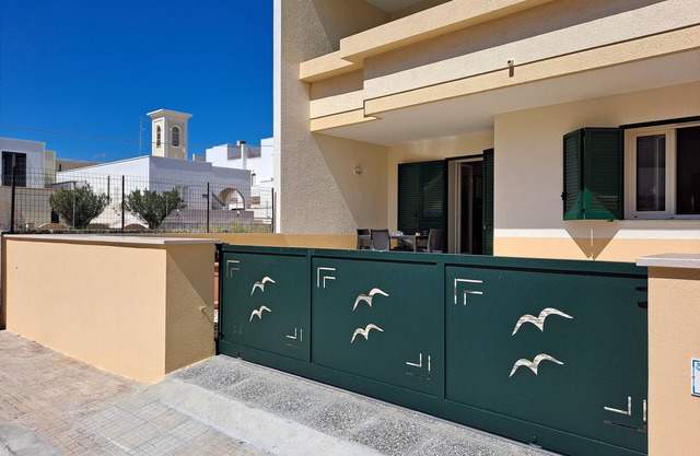 Vittorio House 100m From the Sand