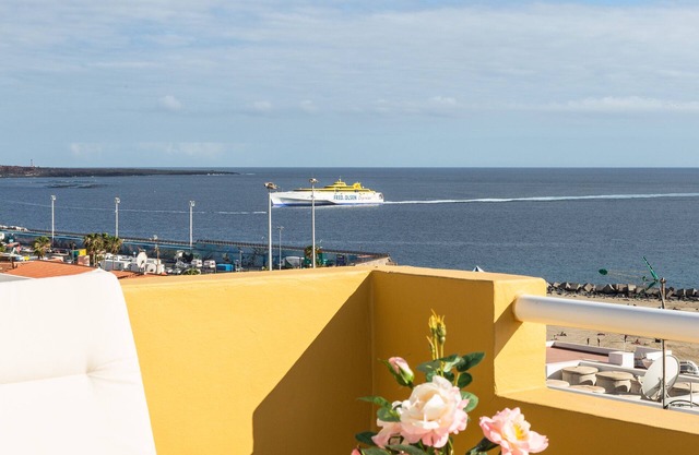 Vivienda Centrica con Gran Terraza y Vista Panoramica al mar