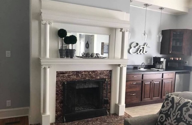 Voted "Best Location" and "Most Comfortable".