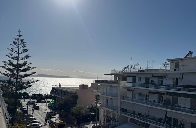 Voula ViewsnLuxury Apartment with Ocean Views – 100m from the Beach!