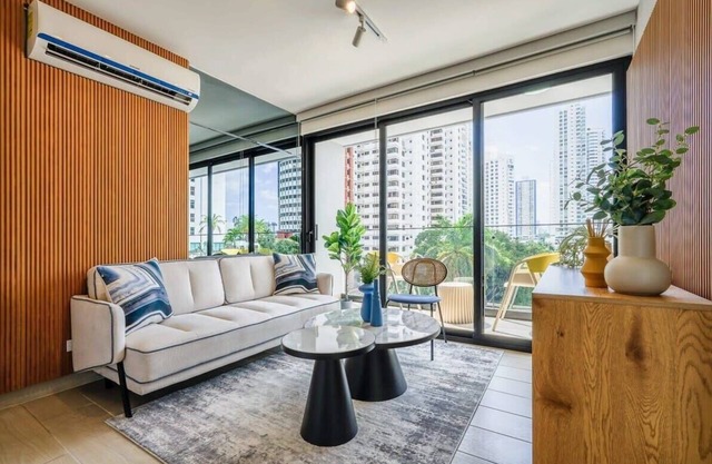 w* | Versatile 1BR in San Francisco