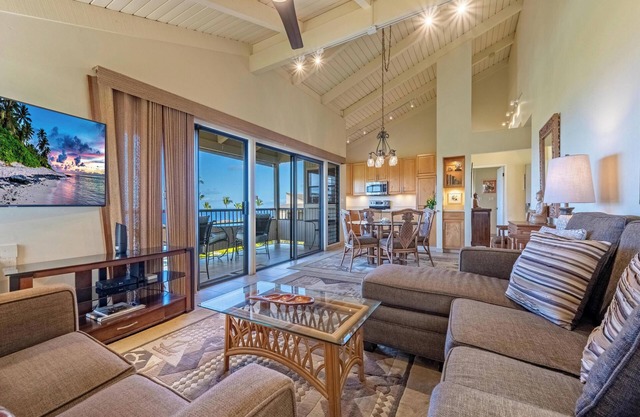 Wailea Ekolu Village 706 - 2 Bedroom Ocean View Condo