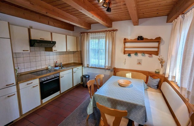 Waldhaus 46 für bis zu 7 Personen mit Garten