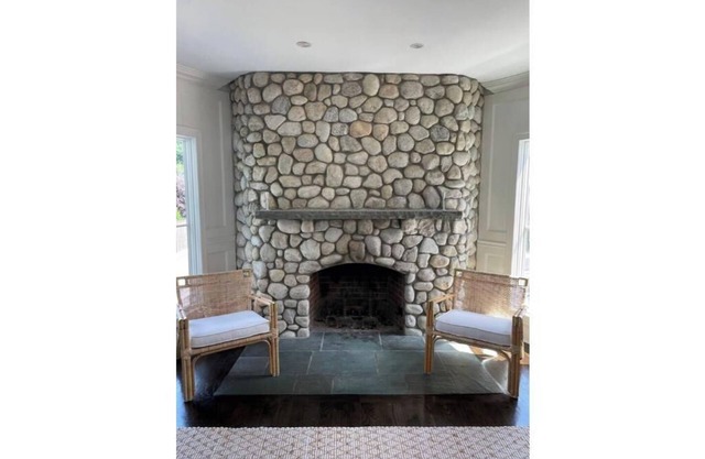 Walk to Beach! 4 Bedroom, 4.5 bath