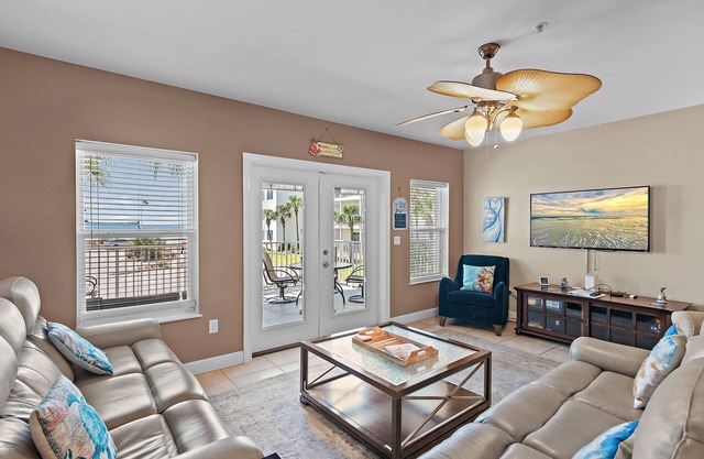 🏖️Walk to Beach-Pool-Pavilion Palms 105C-The Emerald Jewel🏖️