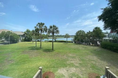 Walk to Beach, Sea Pines Resort, Remodeled, Bikes, BV1807