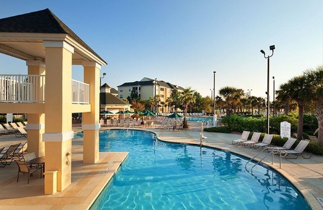 Walk to Broadway! 1Br/Ba Sleep/4@ Gorgeous Sheraton Broadway RESORT Myrtle Beach
